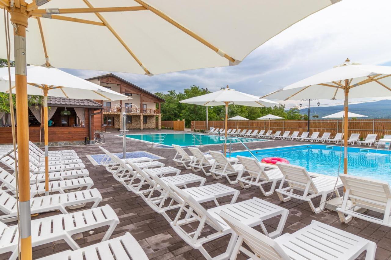 Sofion Hotel&Resort Solotvyno Extérieur photo