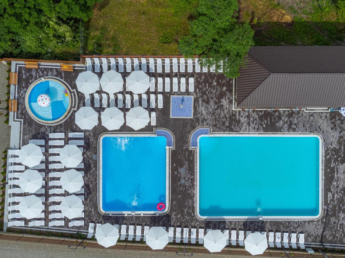 Sofion Hotel&Resort Solotvyno Extérieur photo