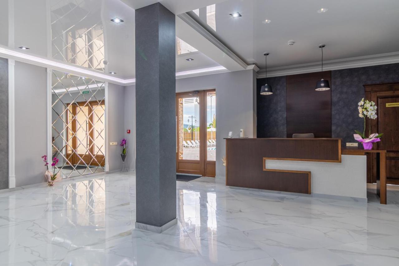 Sofion Hotel&Resort Solotvyno Extérieur photo